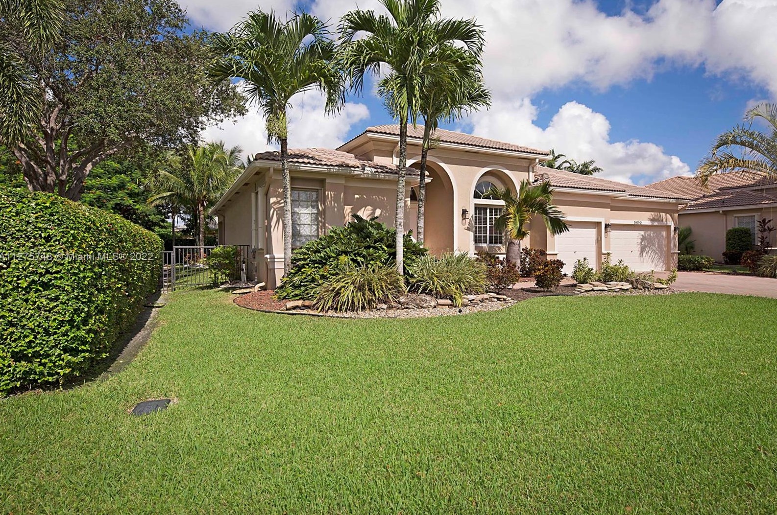 5010 112th Dr, Pompano Beach, FL 33076-2776