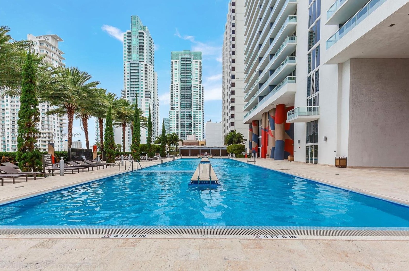 50 Biscayne Blvd, Miami FL 33132-2905 exterior