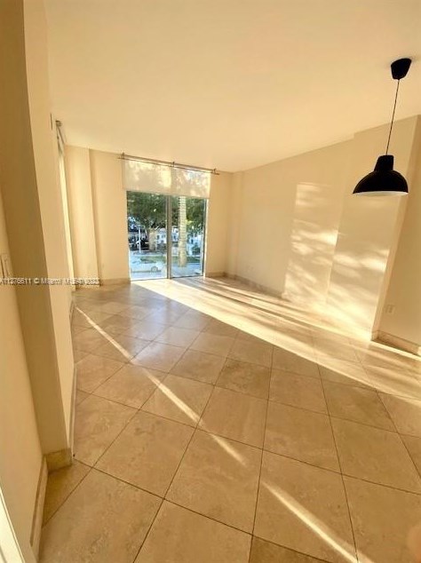 3001 Sw 27th Ave #202, Miami, FL 33133