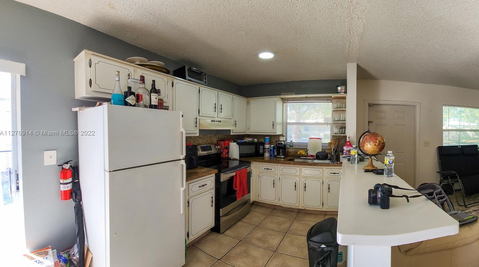 1936 Washington St, Hollywood FL 33021-7146 exterior