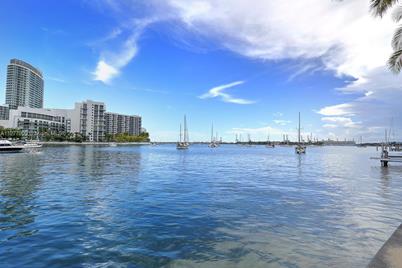 20 Island Ave #204 - Photo 1