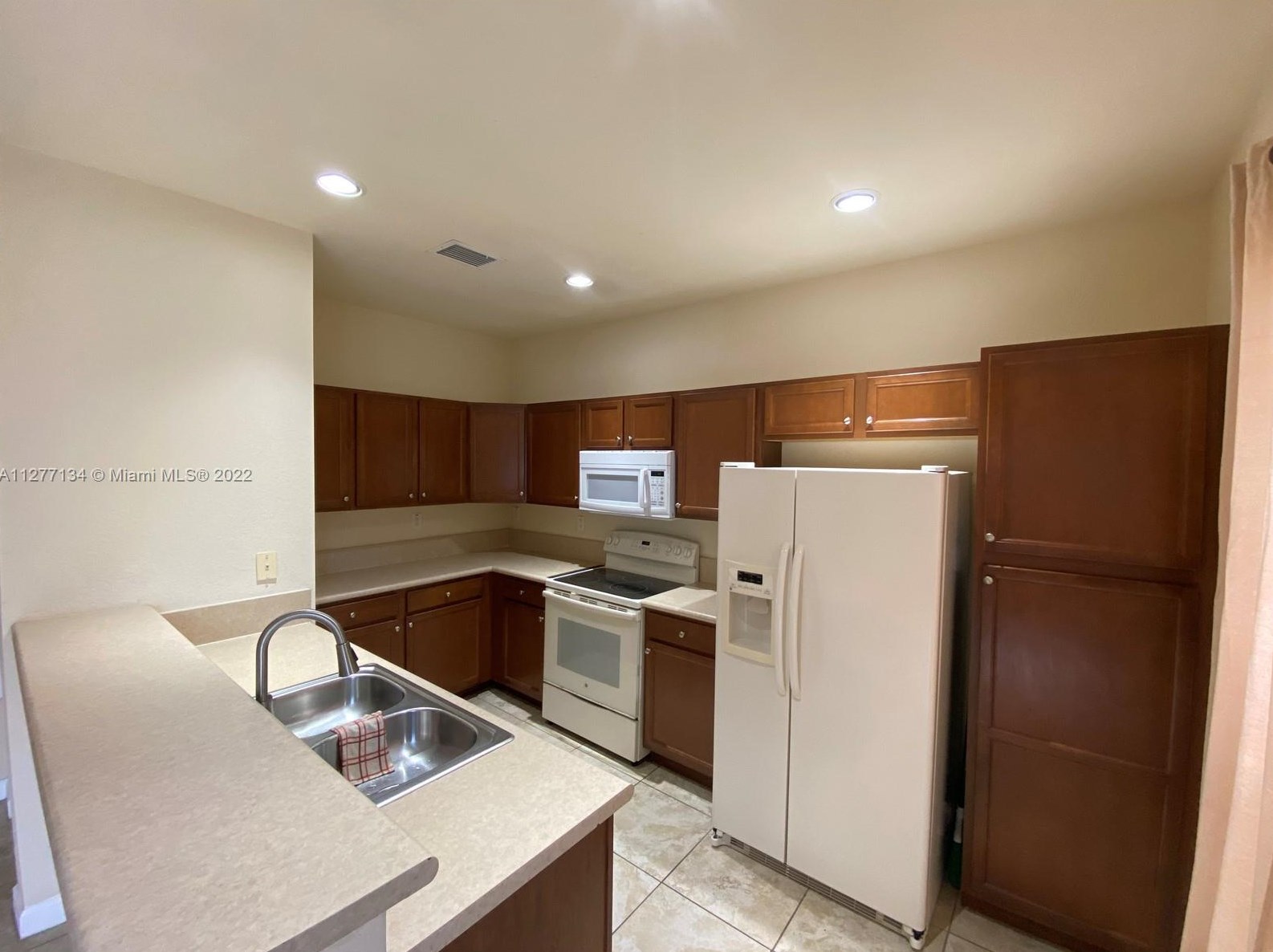 17001 Sw 96th St #17001, Miami, FL 33196