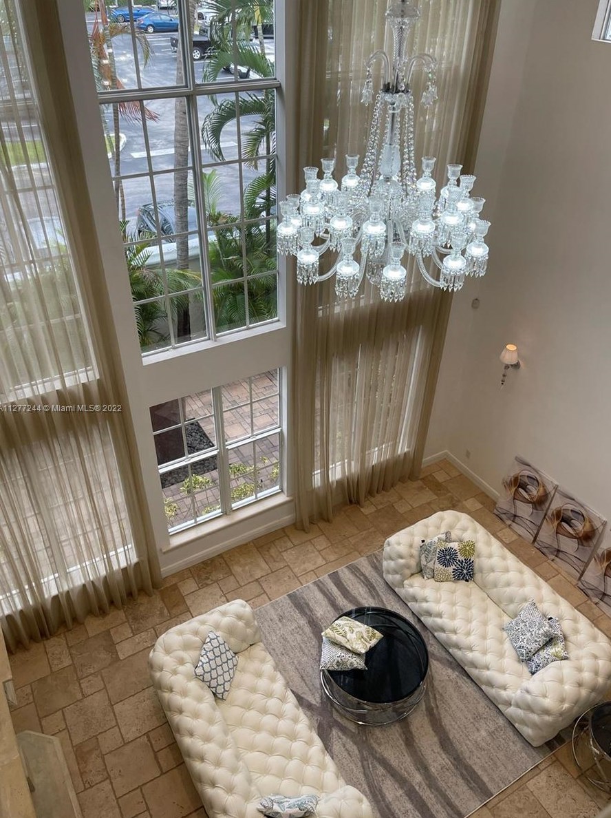 1595 Windjammer Way, Hollywood, FL 33019