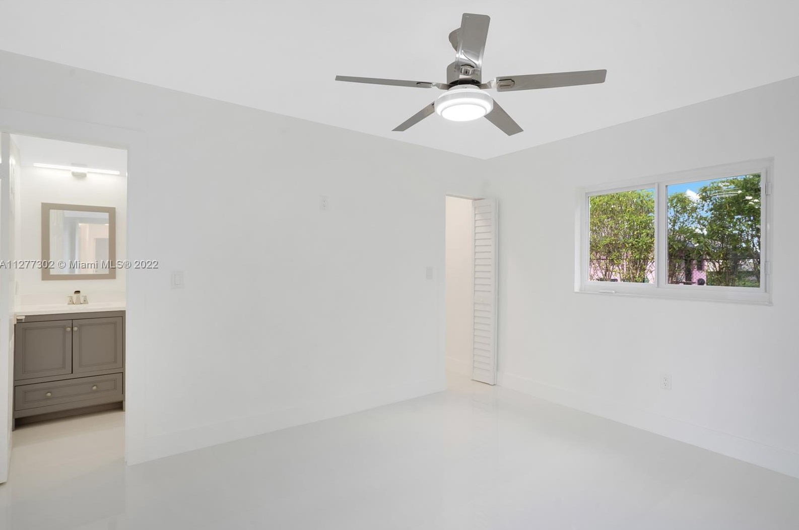 10475 152nd St, Miami FL  33157-1420 exterior