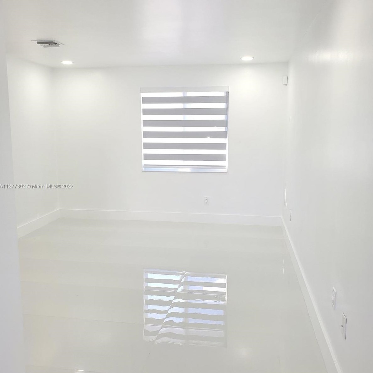 10475 152nd St, Miami FL  33157-1420 exterior