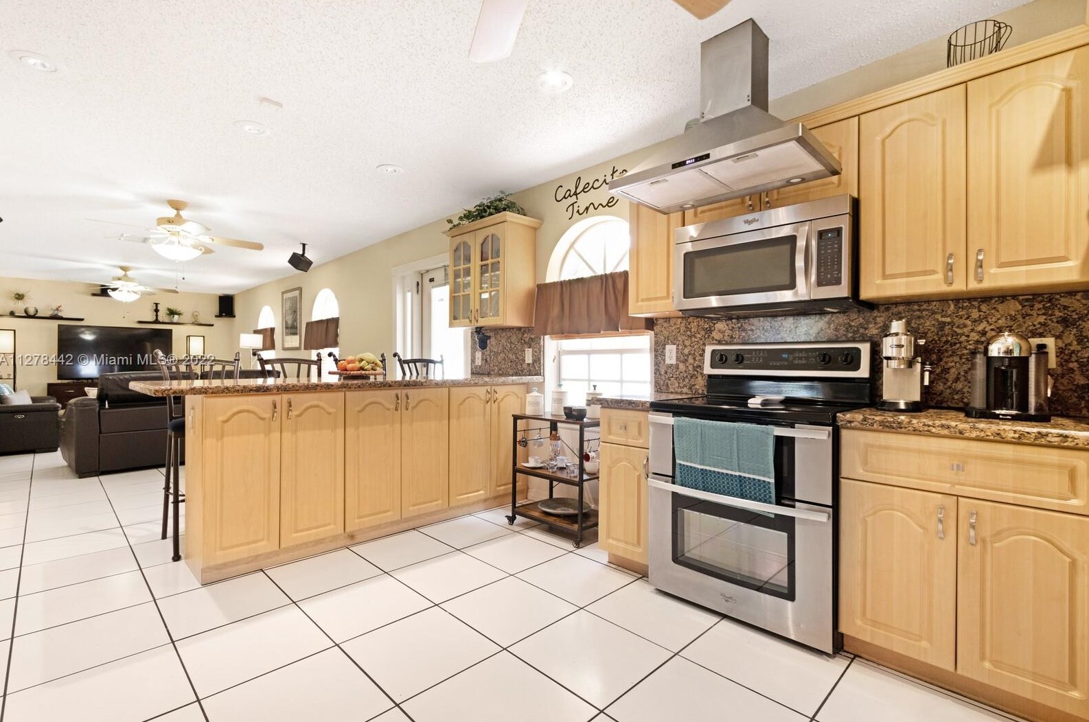 1701 99th Ter, Hollywood, FL 33025-1815
