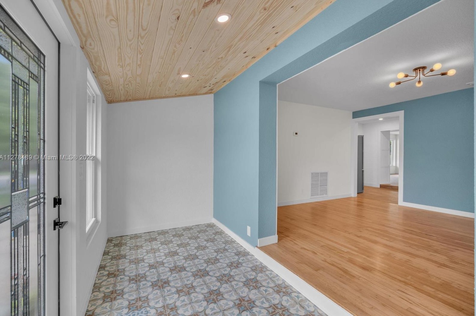 2611 Fillmore St, Hollywood, FL 33020-4327