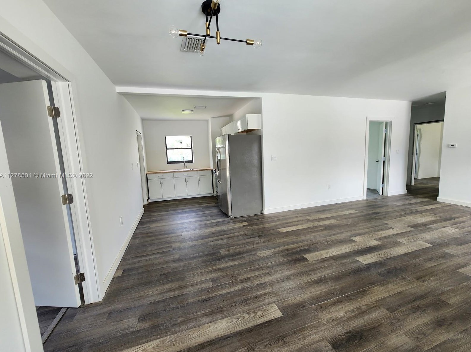 611 184th Ter, Miami, FL 33169-4459