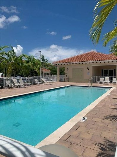 210 Nw 109th Ave #108, Miami, FL 33172