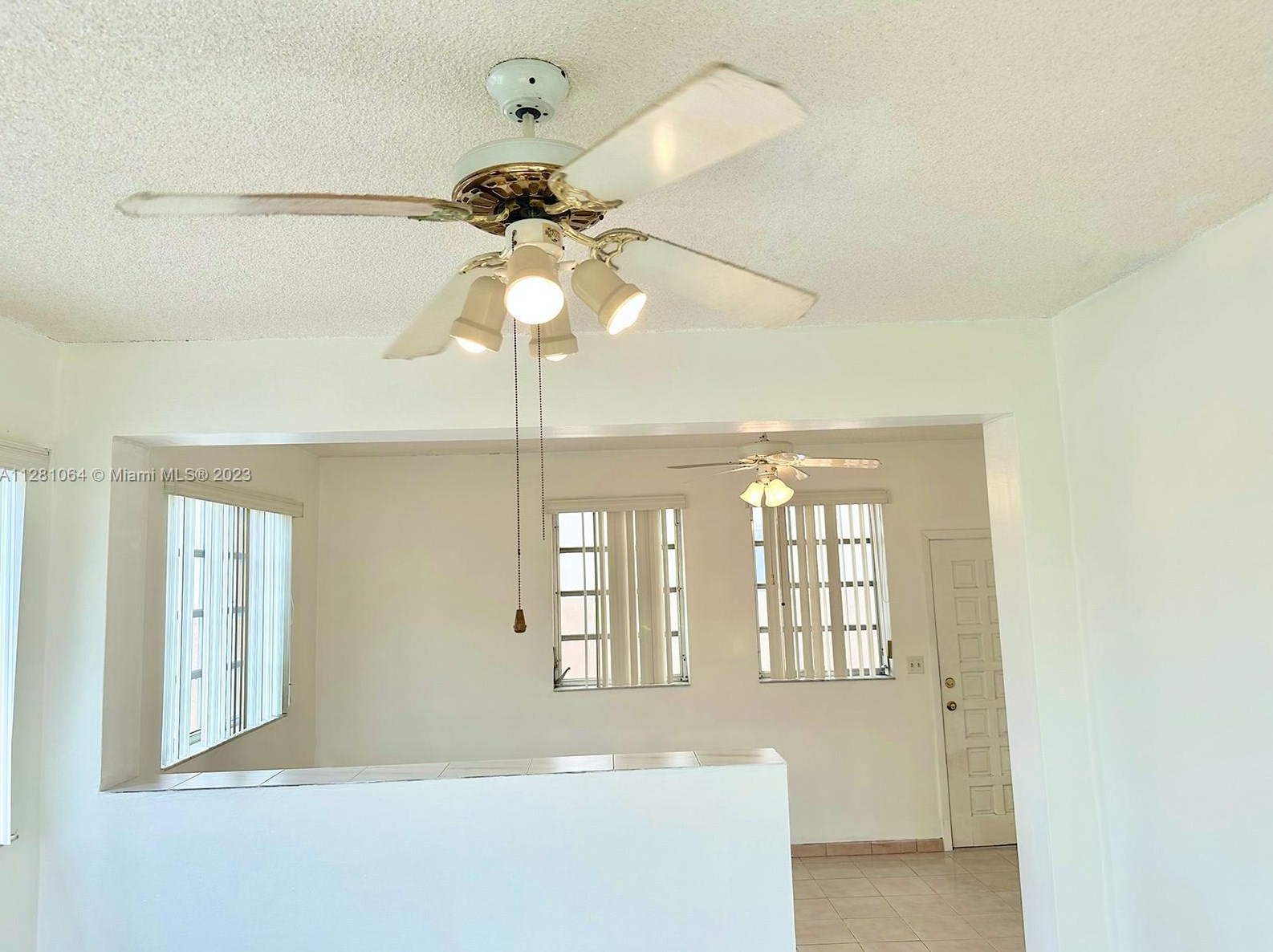 125 E 14th St, Hialeah, FL 33010