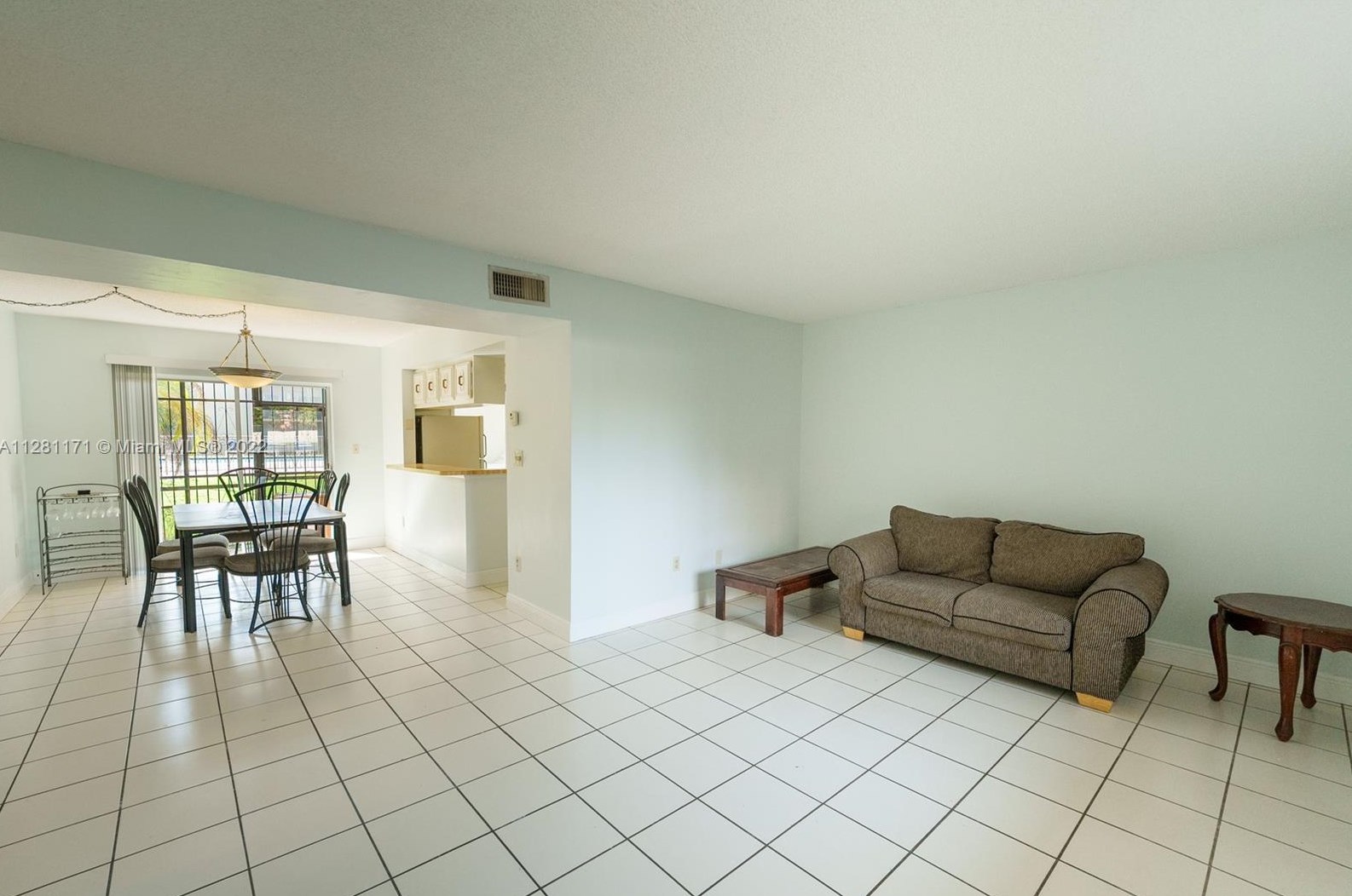 8401 107th Ave, Miami FL  33173-4392 exterior