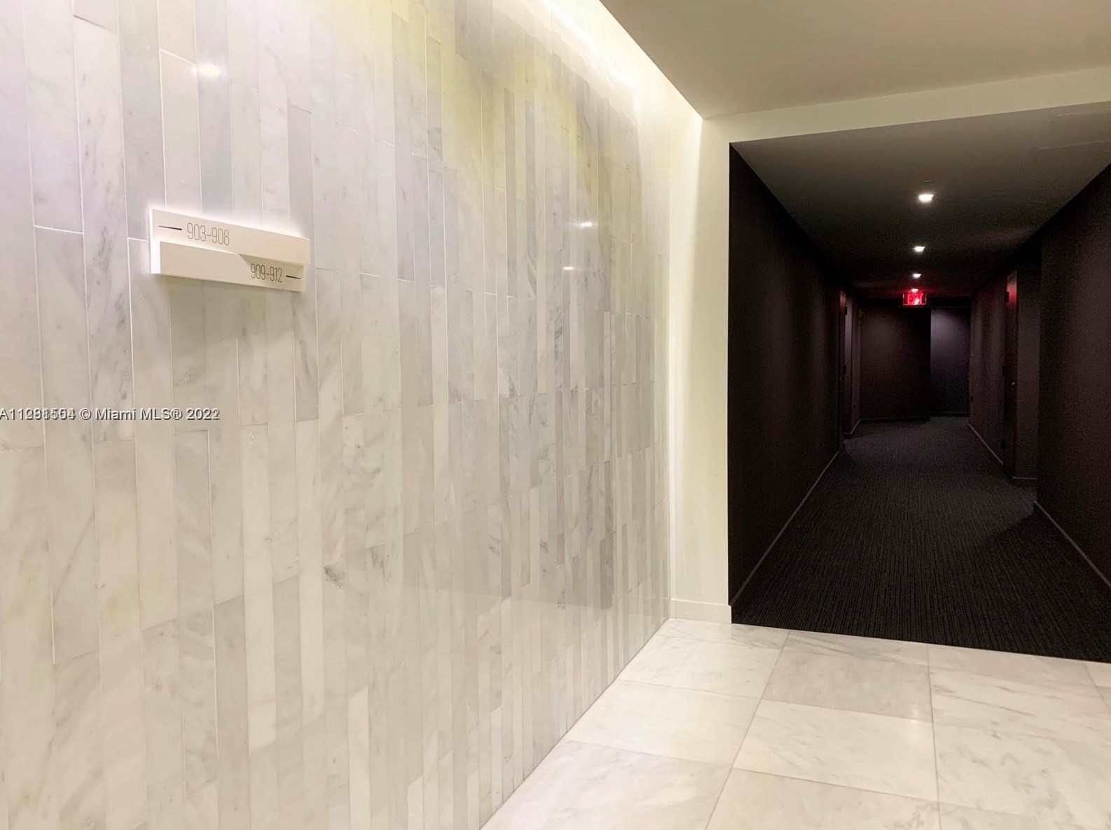 68 Se 6th St #908, Miami, FL 33131