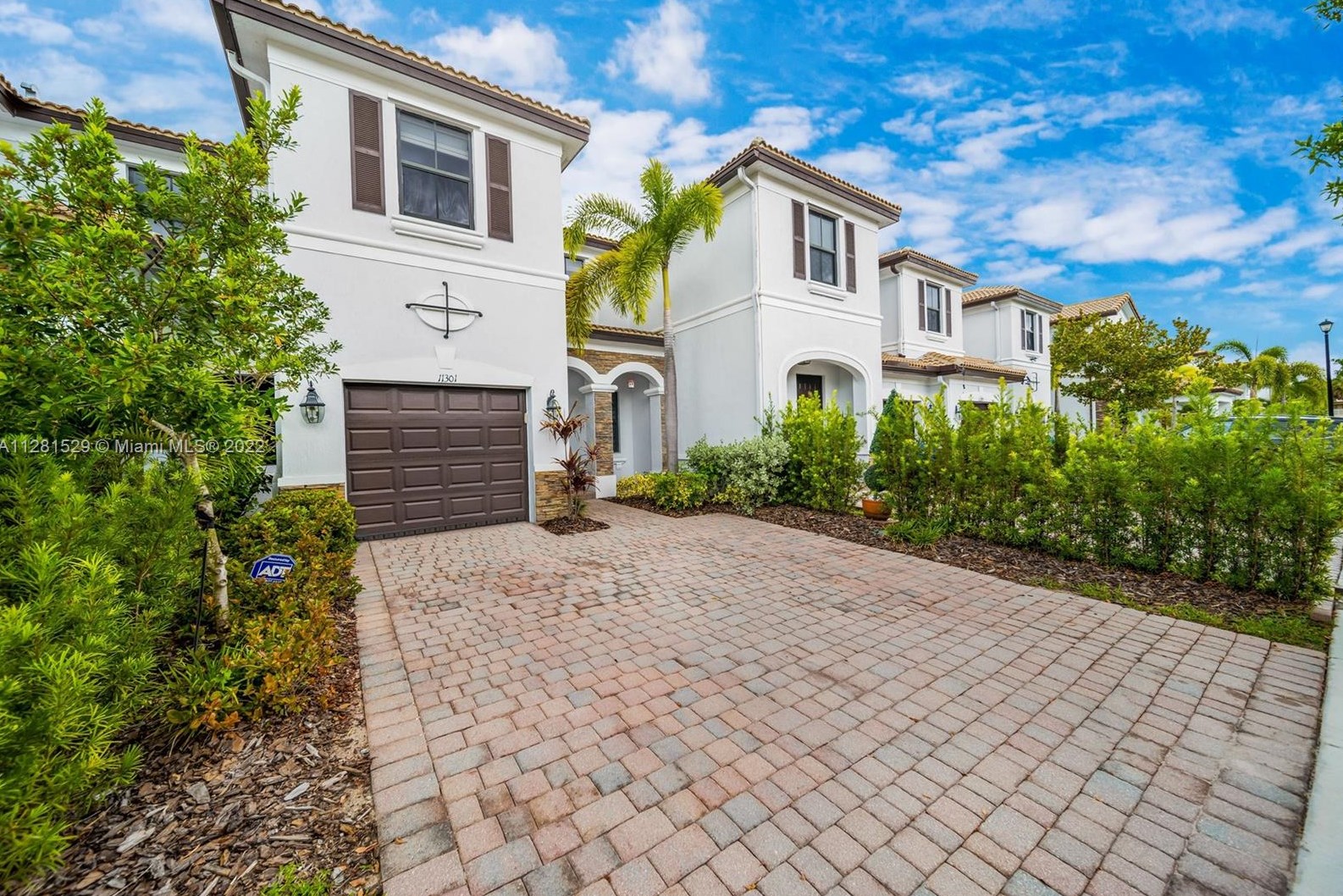 11301 88th Ter, Miami, FL 33176-1187
