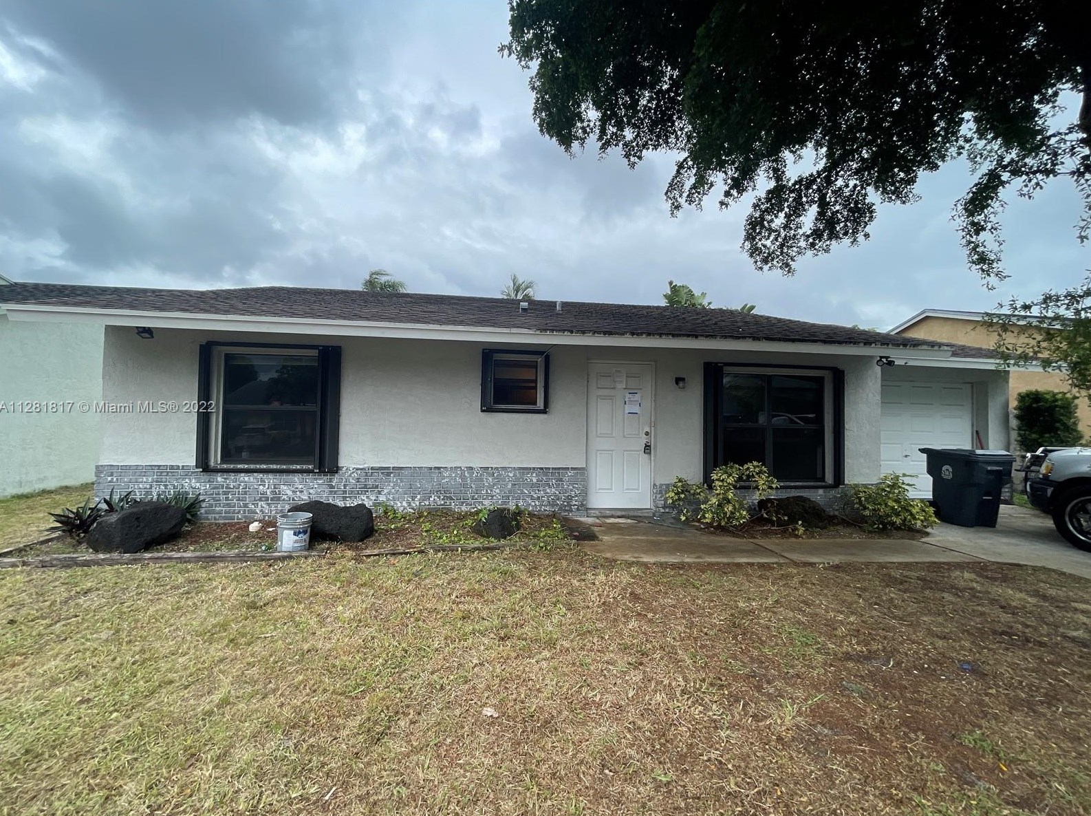 5905 Triphammer Rd, Lake Worth, FL 33463-1552