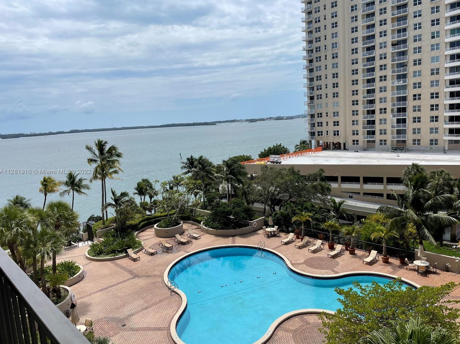 520 Brickell Key Dr #a703, Miami, FL 33131