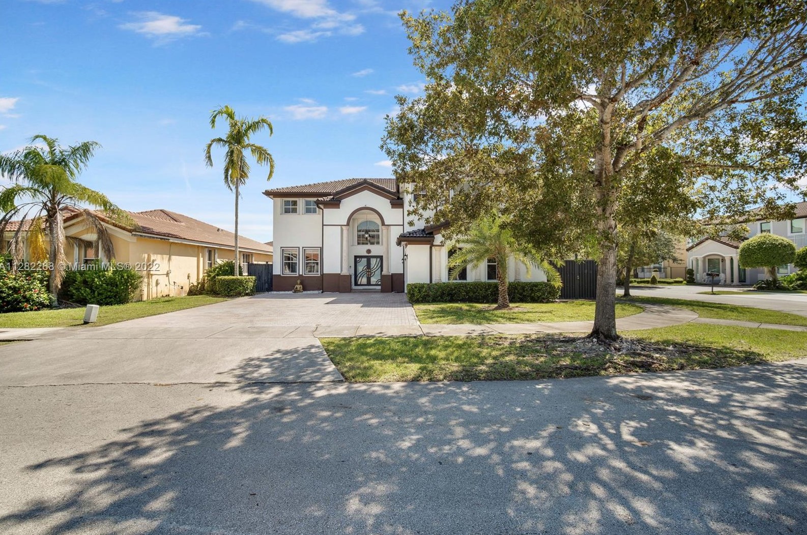 14994 11th Ln, Miami, FL 33194-2507