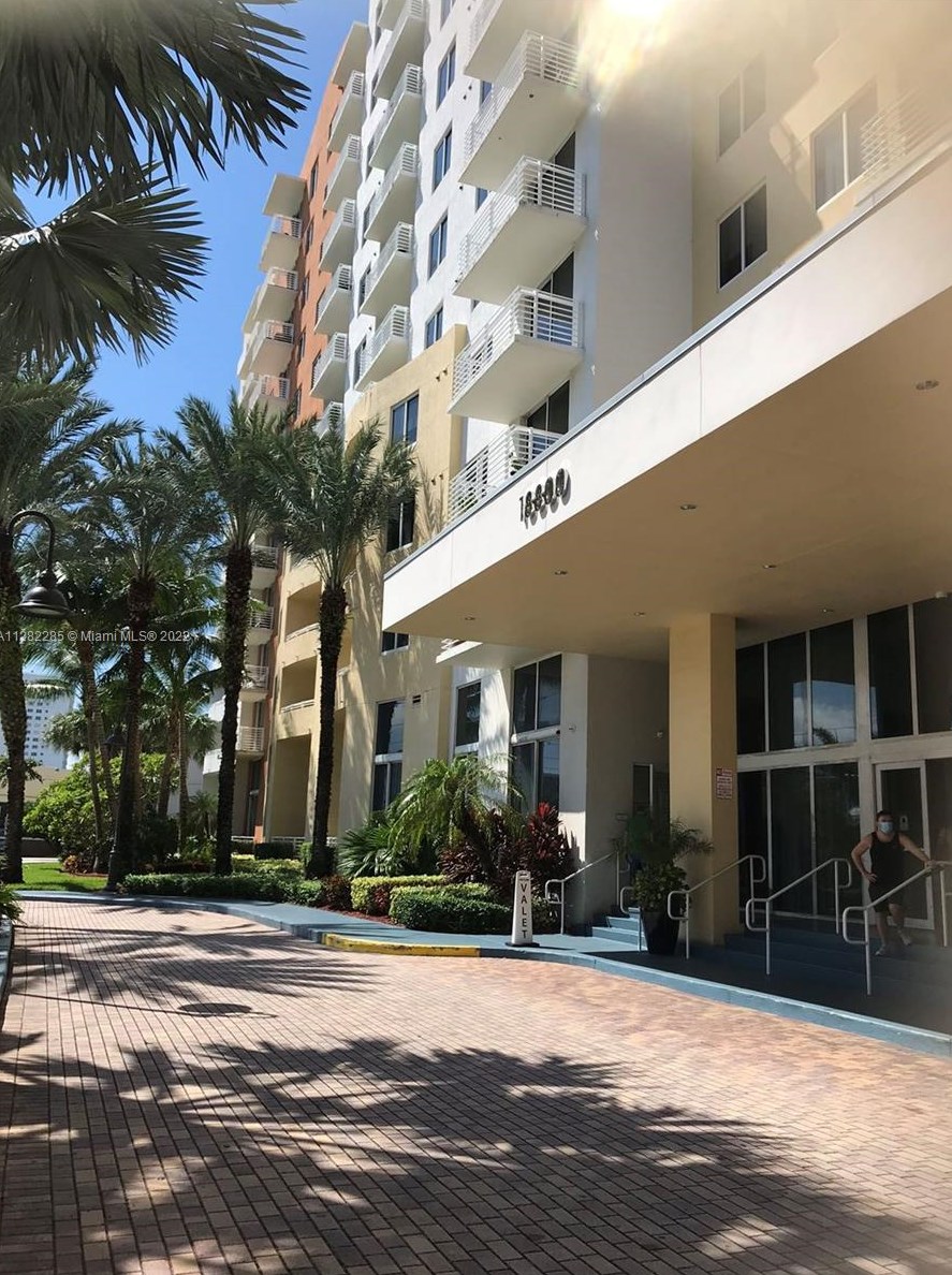 18800 Ne 29th Ave #630, Miami, FL 33180