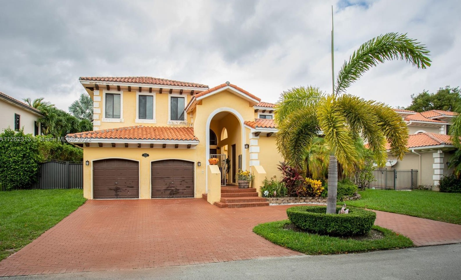 7545 188th Ln, Miami FL  33157-8075 exterior