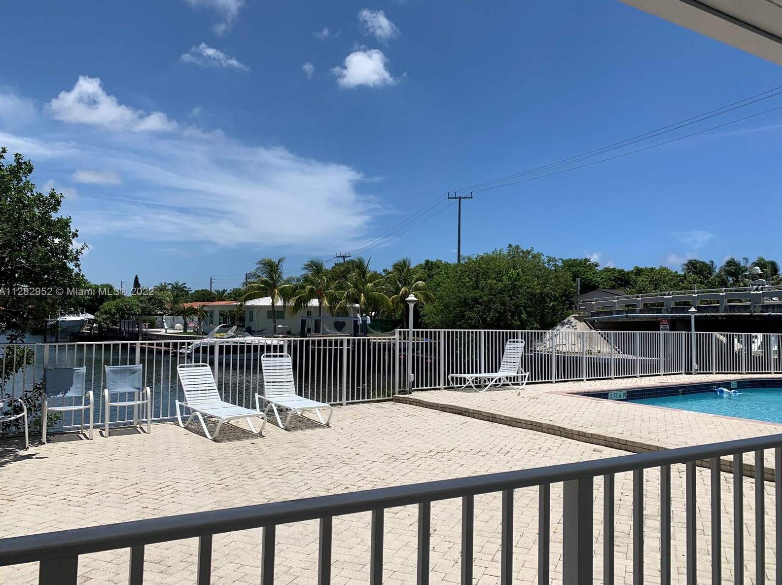 2225 Ne 123rd St #114, Miami, FL 33181