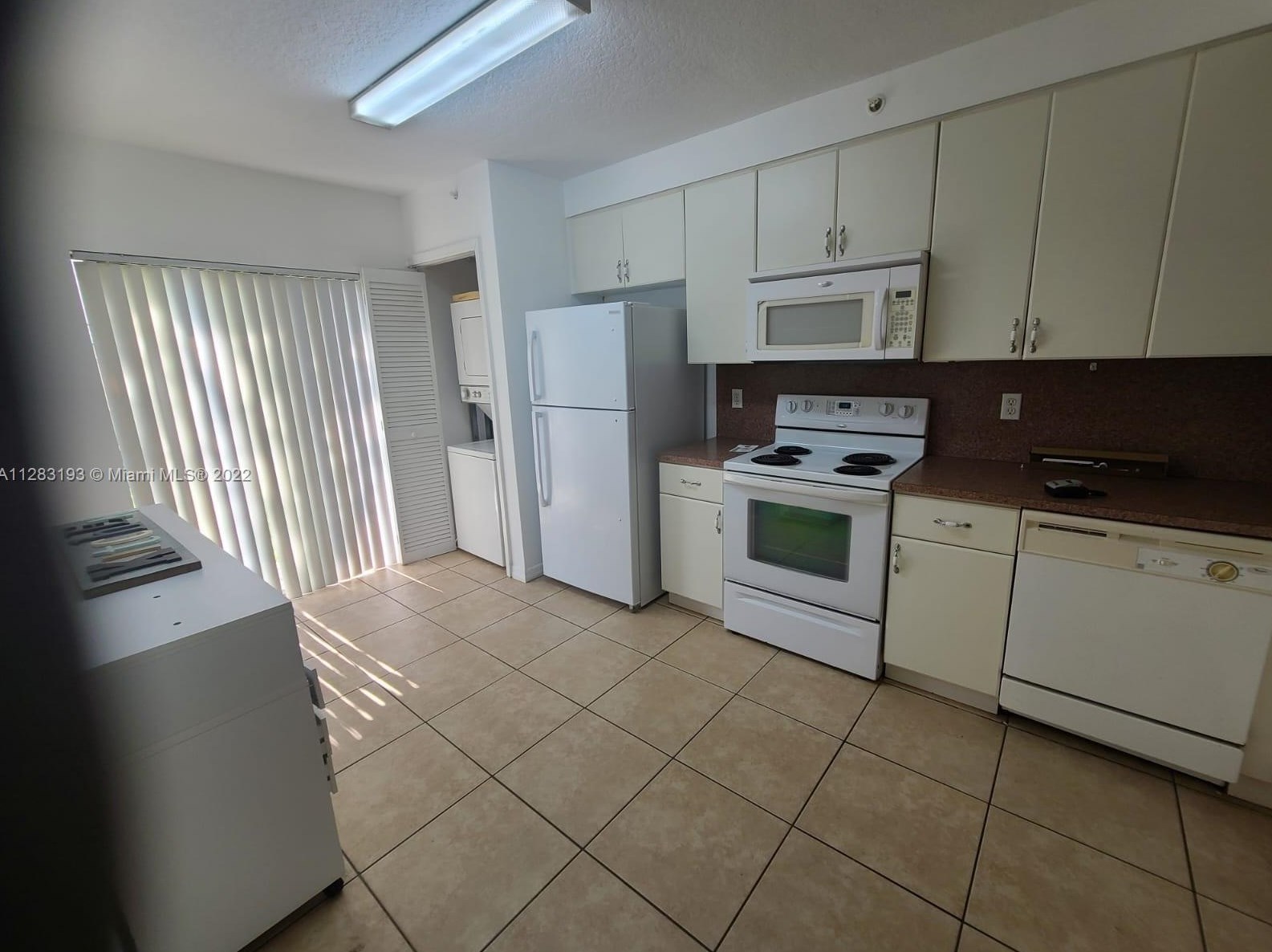 22841 Sw 88th Pl #102, Miami, FL 33190