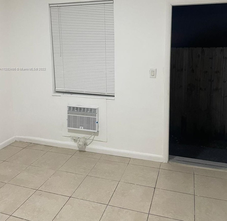 1293 Ne 109th St #1, Miami, FL 33161