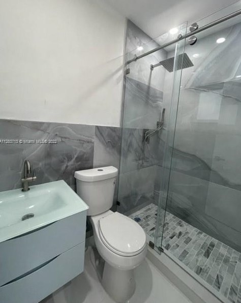 6711 Mcclellan St, Hollywood FL  33024-1829 exterior