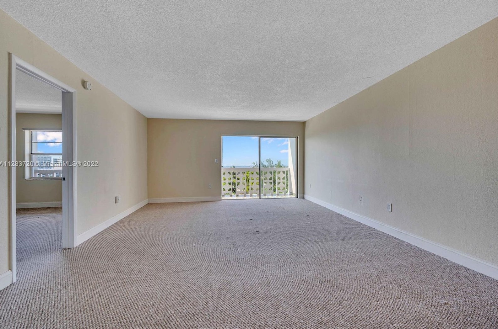 4141 Nautilus Dr, Miami, FL 33140-2839