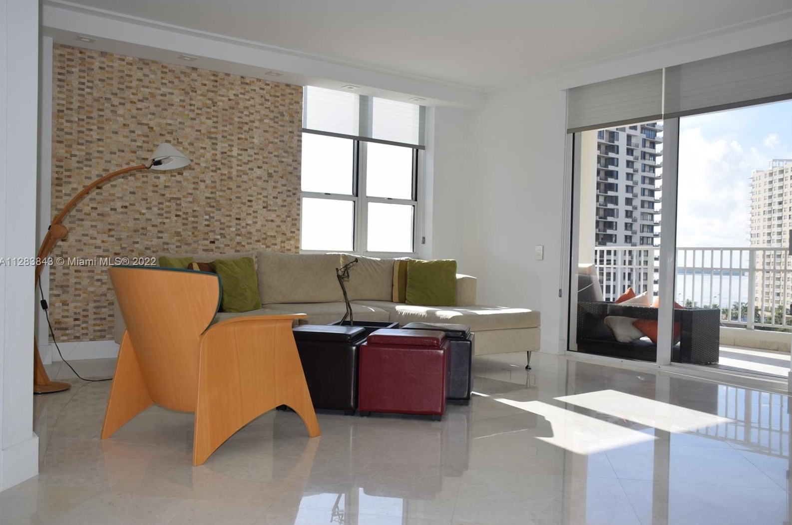 701 Brickell Key Blvd Apt 910, Miami, FL 33131