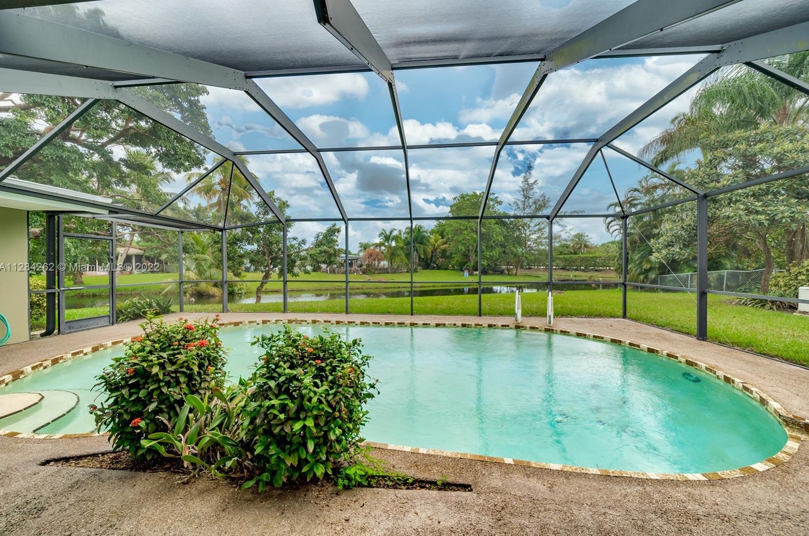 1751 84th Ave, Hollywood, FL 33024-3417