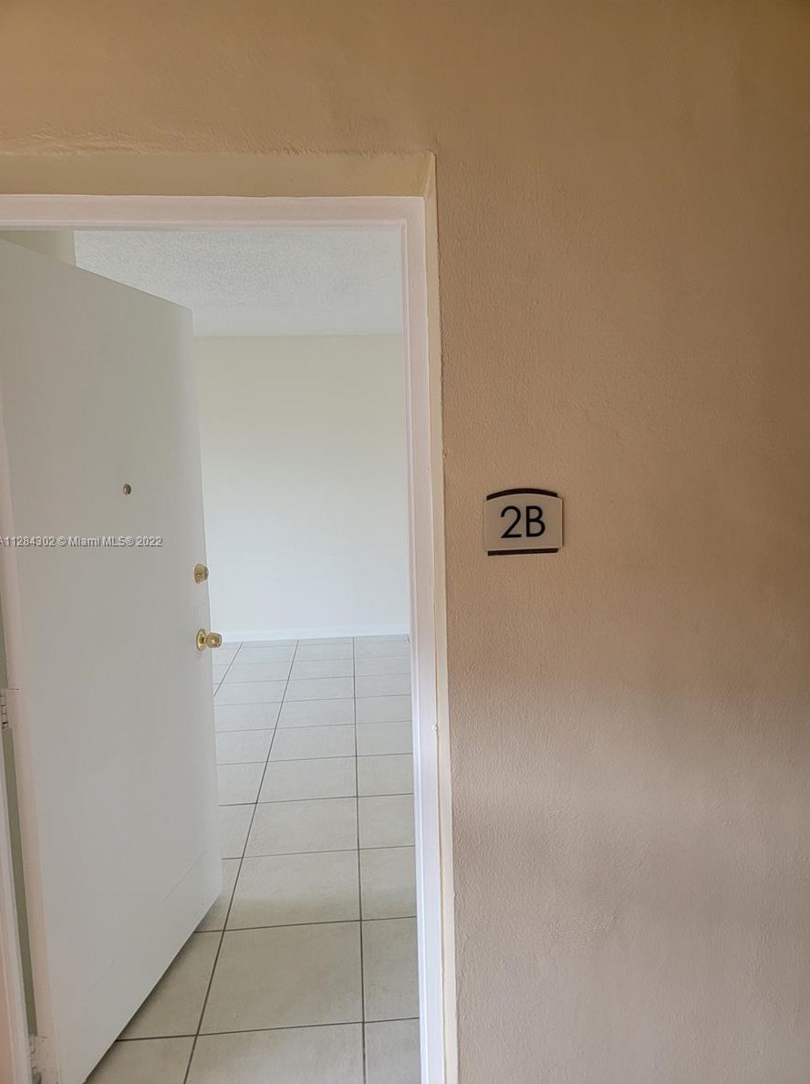 4174 Nw 79th Ave Apt 2b, Miami, FL