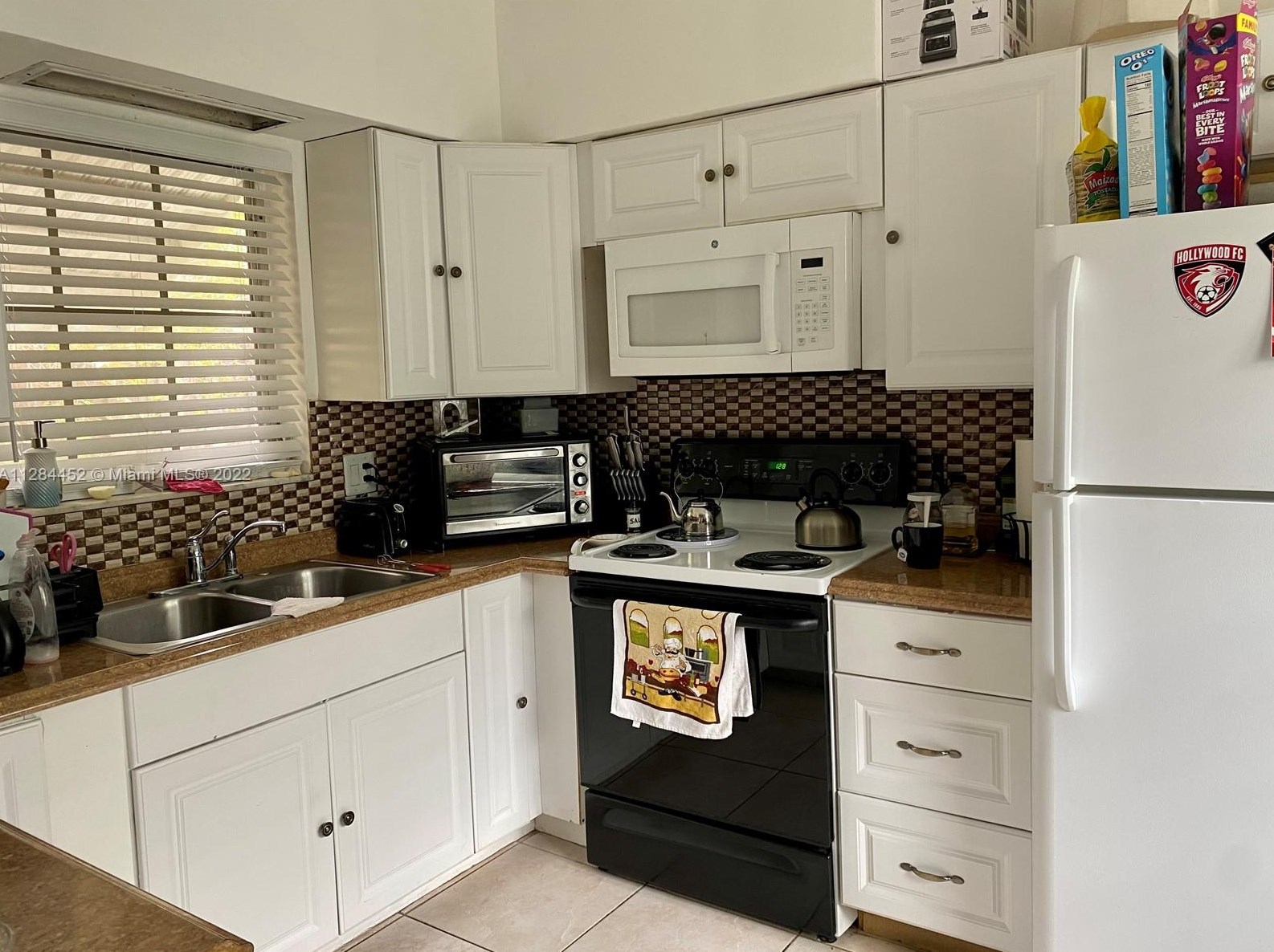 2707 Grant St #r, Hollywood, FL 33020
