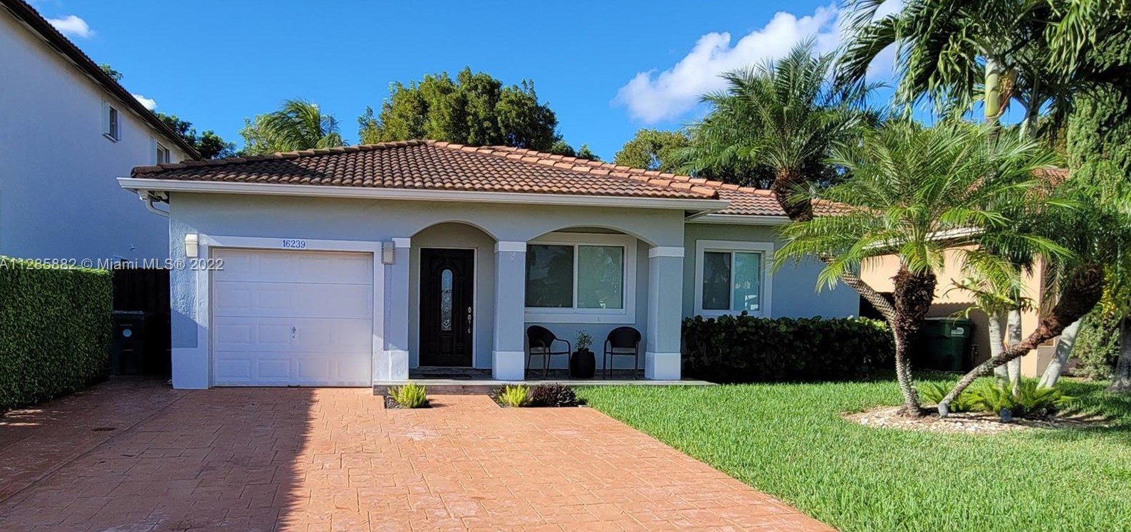 16239 90th Ter, Miami, FL 33196-4913