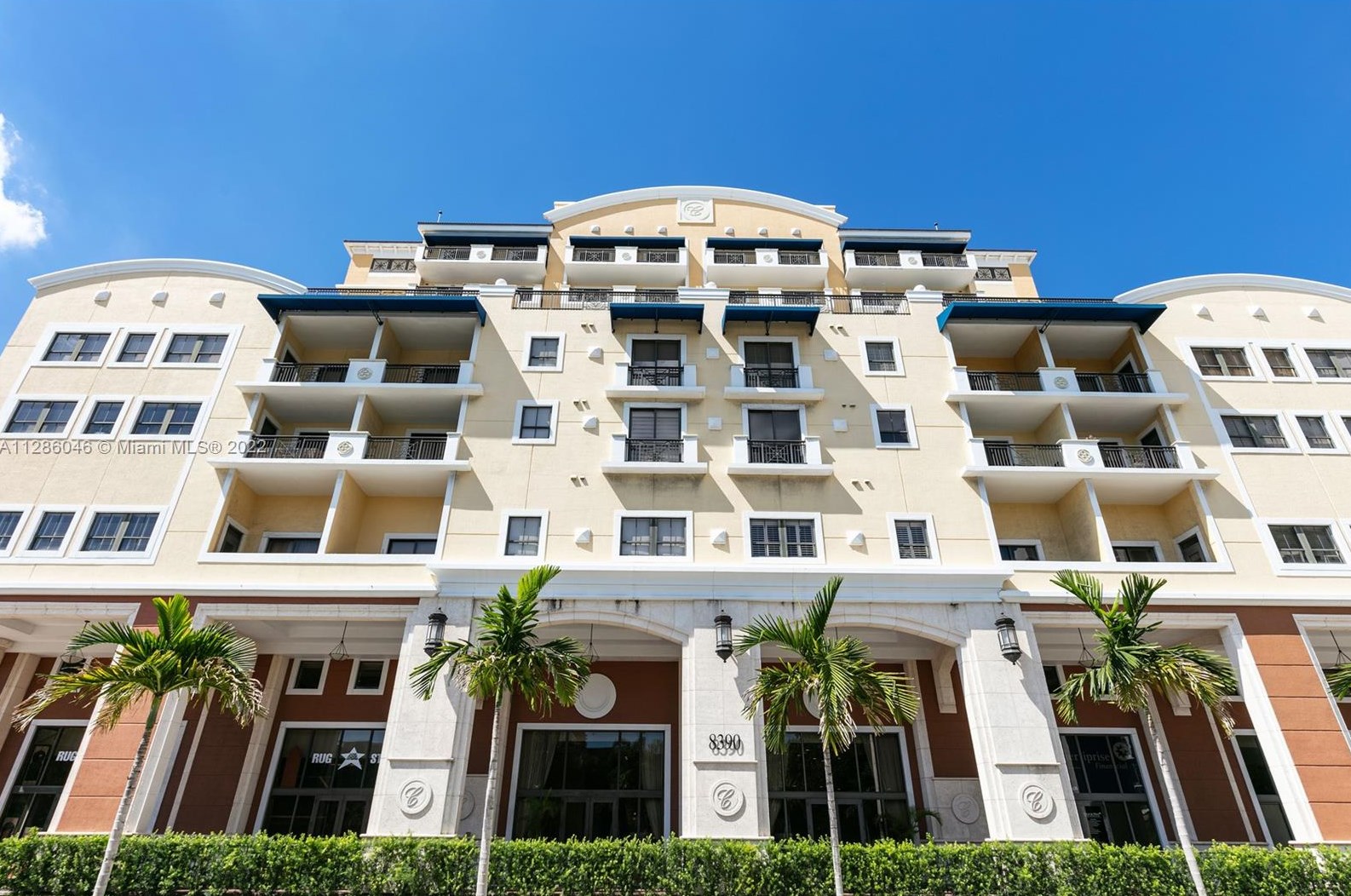 8390 72nd Ave, Miami FL 33143-7606 exterior