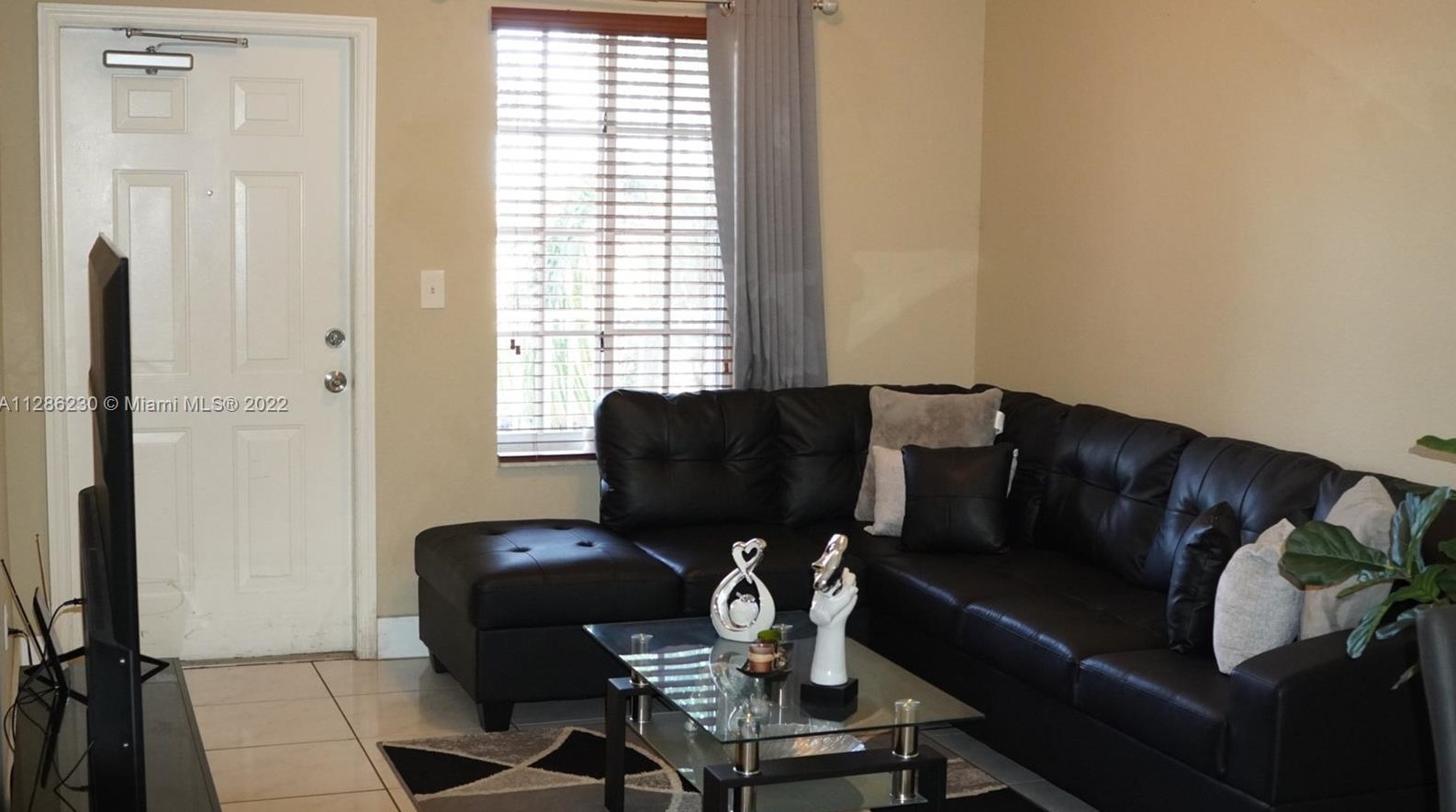 6940 Nw 179th St #308-7, Hialeah, FL