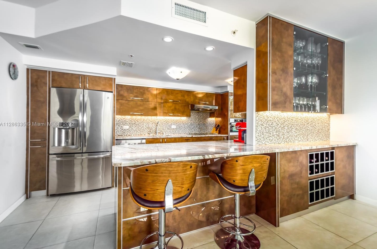10140 W Bay Harbor Dr #503c, Miami, FL