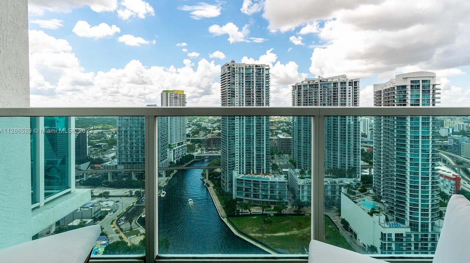31 Se 5th St #3821, Miami, FL 33131