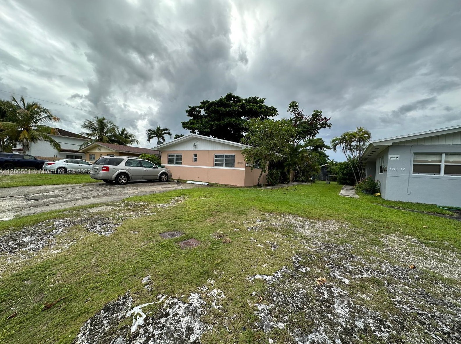 16920 93rd Ave, Miami, FL 33157-4413