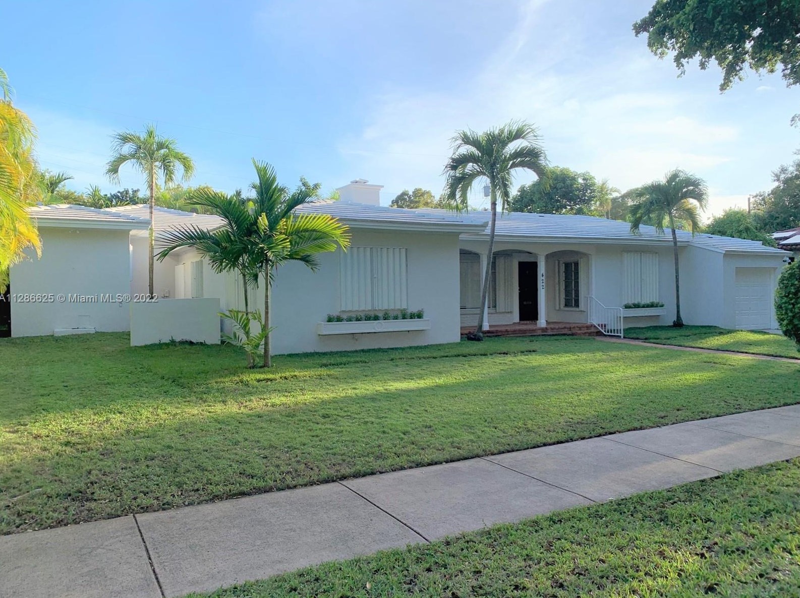 422 Palermo Ave, Miami, FL 33134