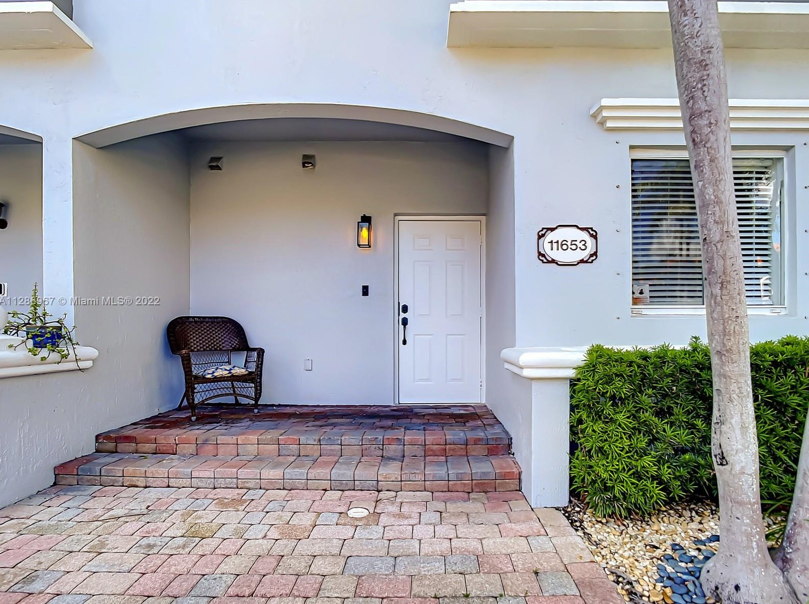 11653 Ne 18th Dr #11653, Miami, FL 33181