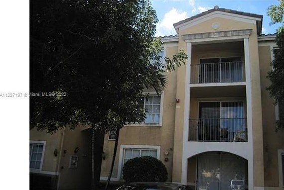 2151 Preserve Way, Hollywood FL  33025-6586 exterior