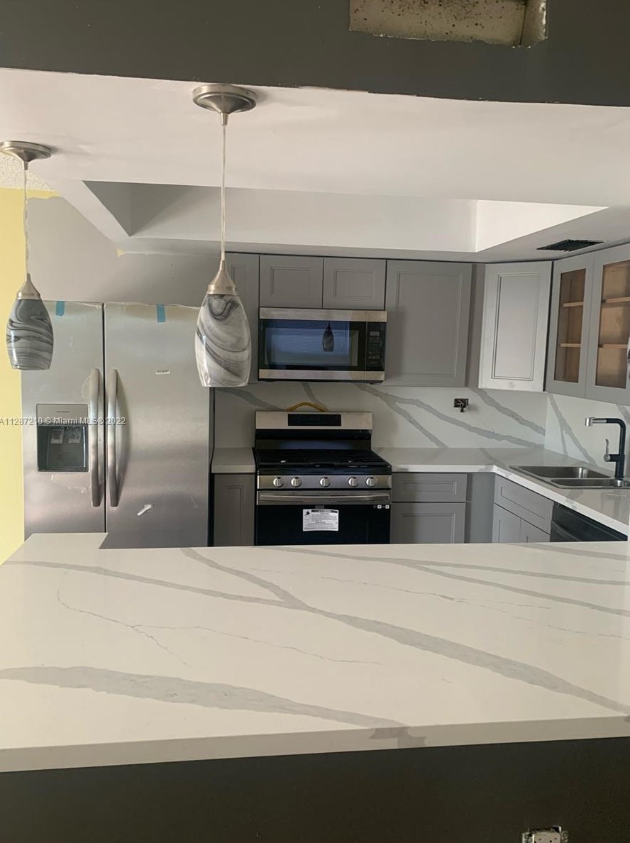 8408 Missionwood Cir, Hollywood, FL 33025-2936