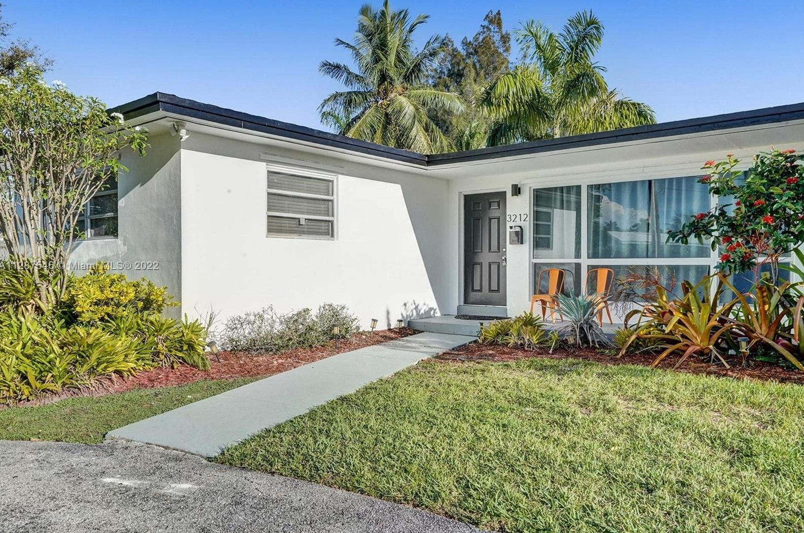 3212 Calle Largo Dr, Hollywood, FL 33021-7035