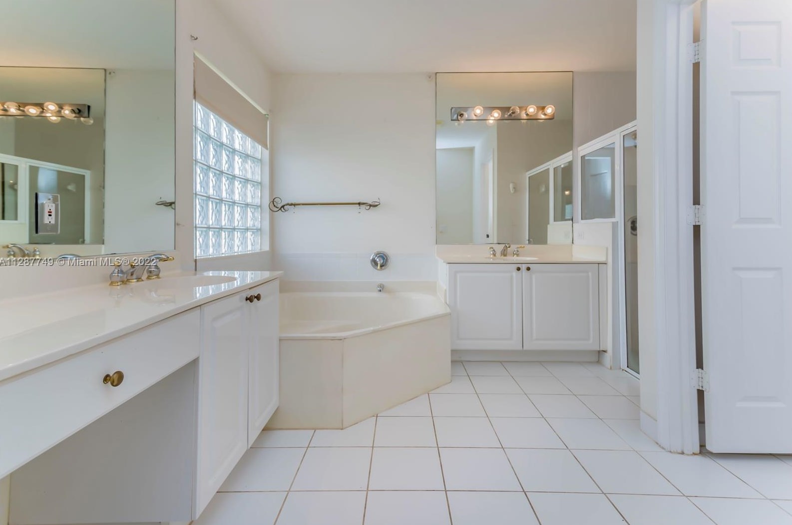 18322 33 St, Hollywood FL 33023-5682 exterior