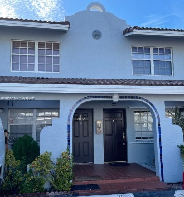 6990 173rd Dr Nw #2002, Hialeah, FL 33015