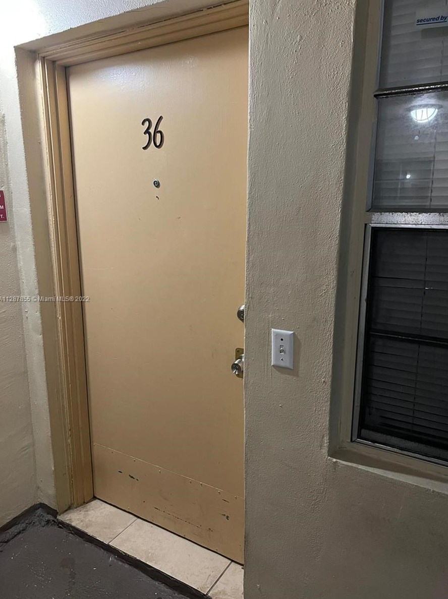 1855 121st St, Miami, FL 33167-2718