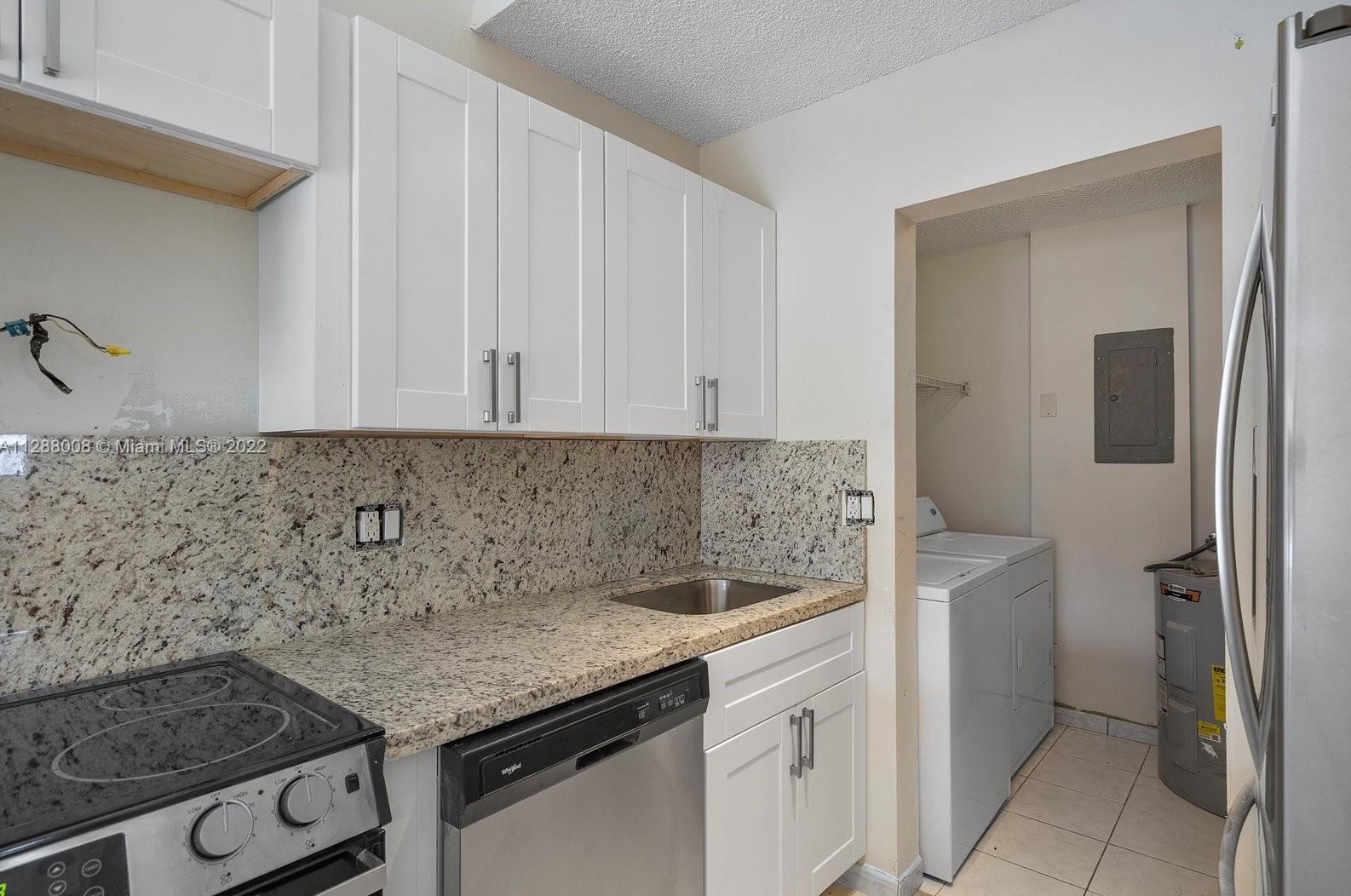 4001 69th Ln, Hollywood FL 33023-6653 exterior