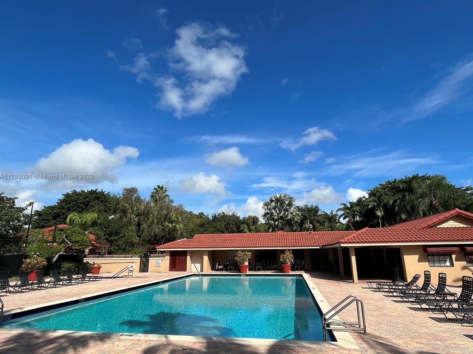8237 Thames Blvd #a, Boca Raton, FL