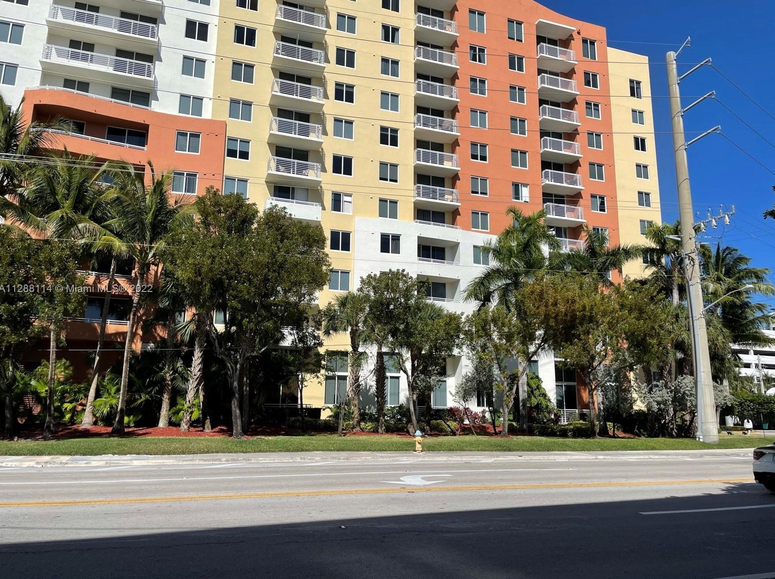 18800 29th Ave, Miami FL  33056-3139 exterior