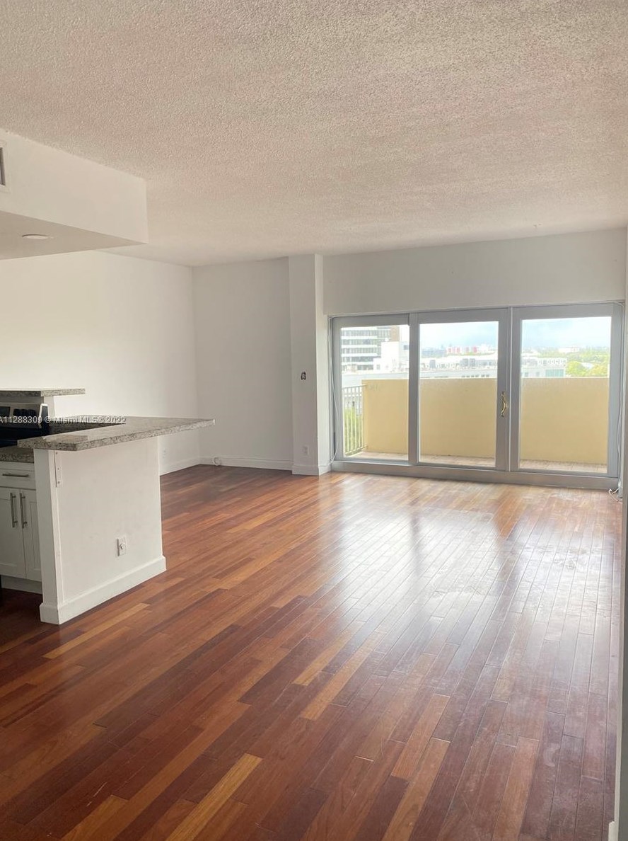 880 Ne 69th St #10l, Miami, FL