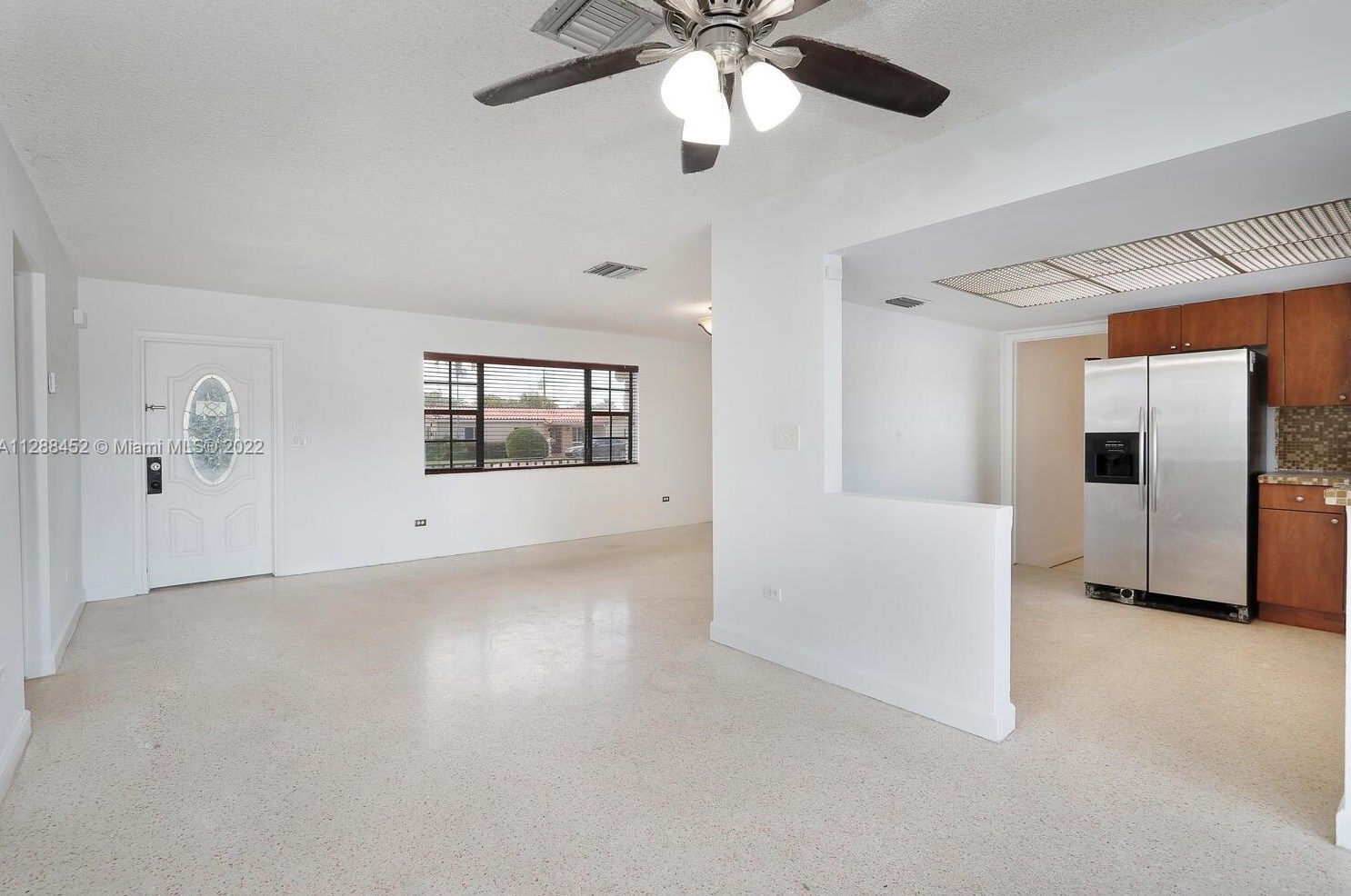 9821 13th Ter, Miami FL  33174-2913 exterior